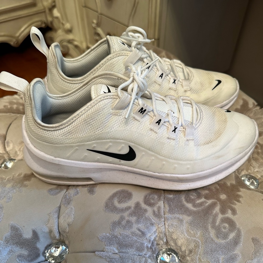 Nike Air Max White and Black Sneakers